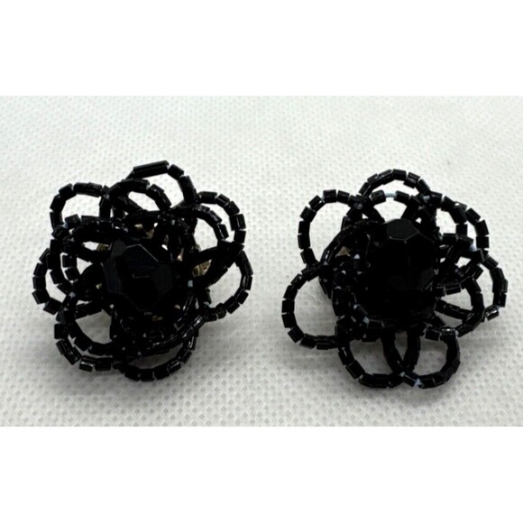 Vintage Black Beaded Flower Floral Clip-On Earrings 1960s Retro Seed Bead - Picture 2 of 8